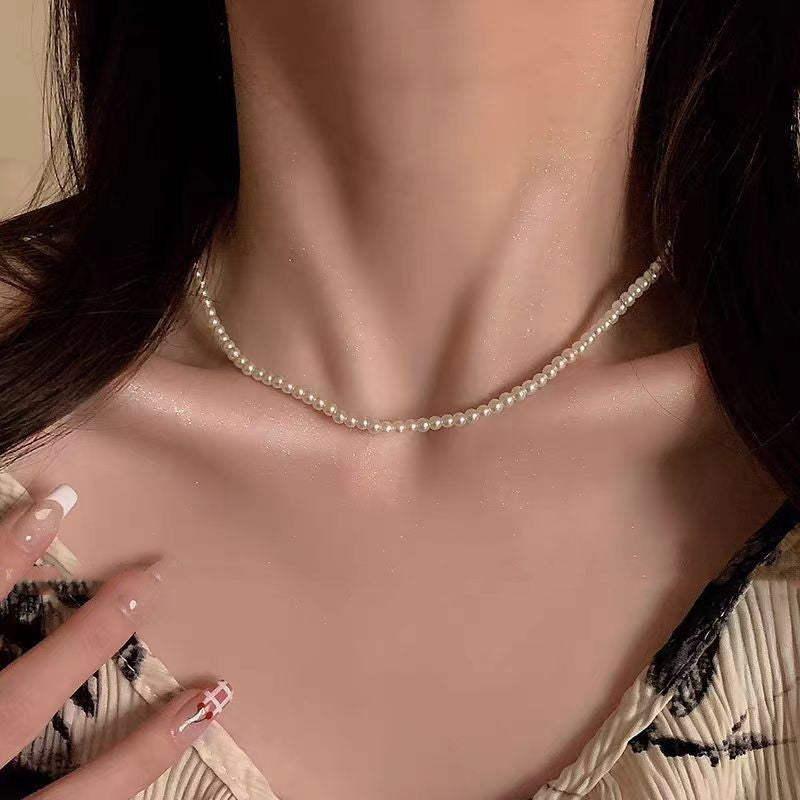 Light Luxury Minority Exquisite Sweater Chain