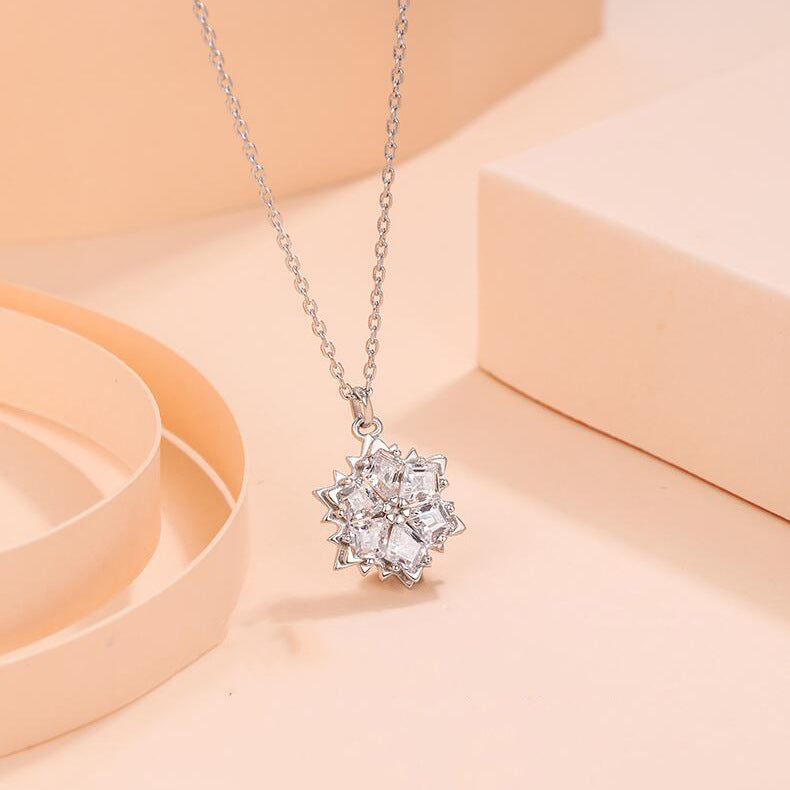 Sterling Silver Pendant Snowflake Clavicle Chain