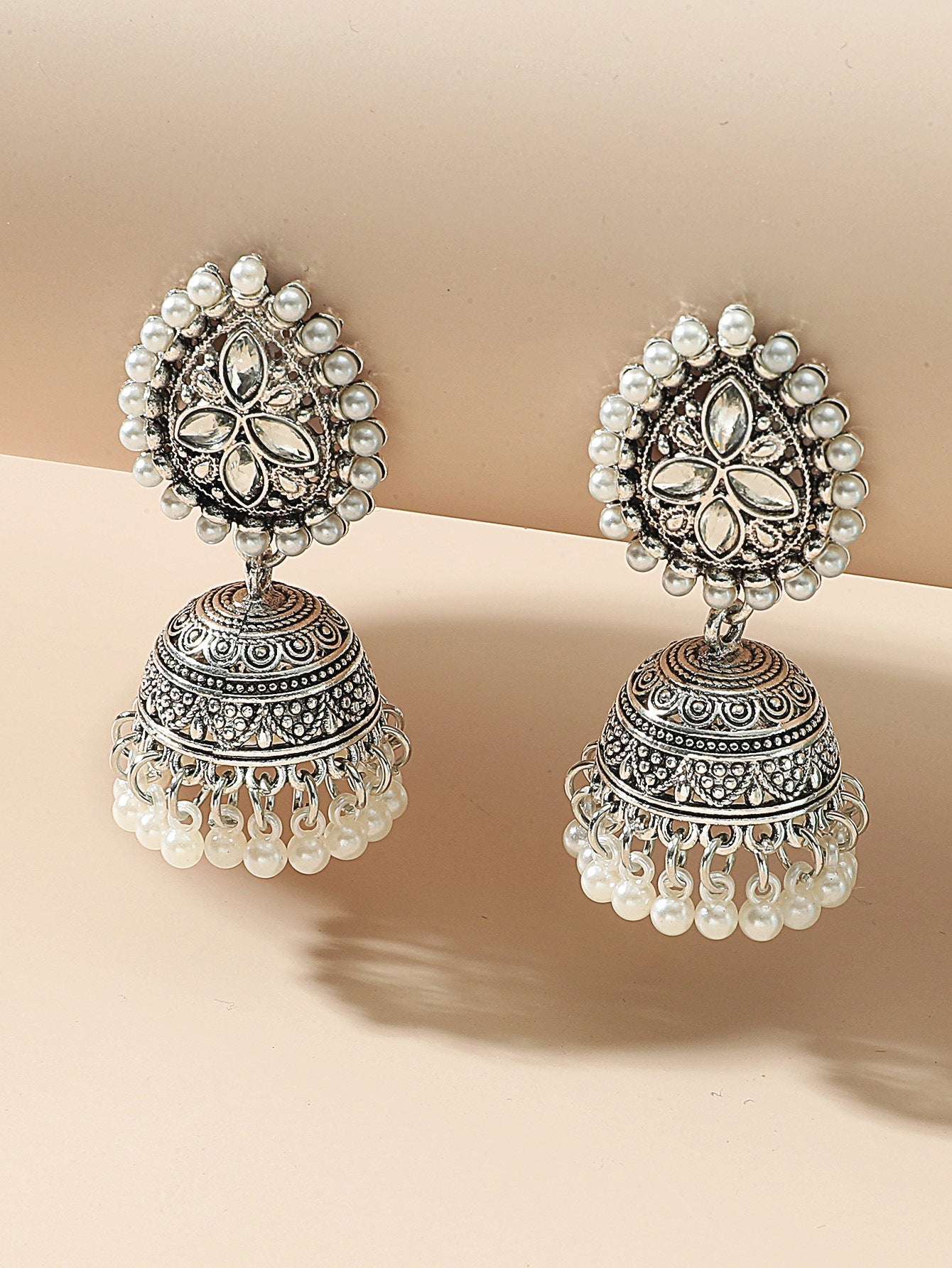 Women's Fashion Retro Water Drop Earrings